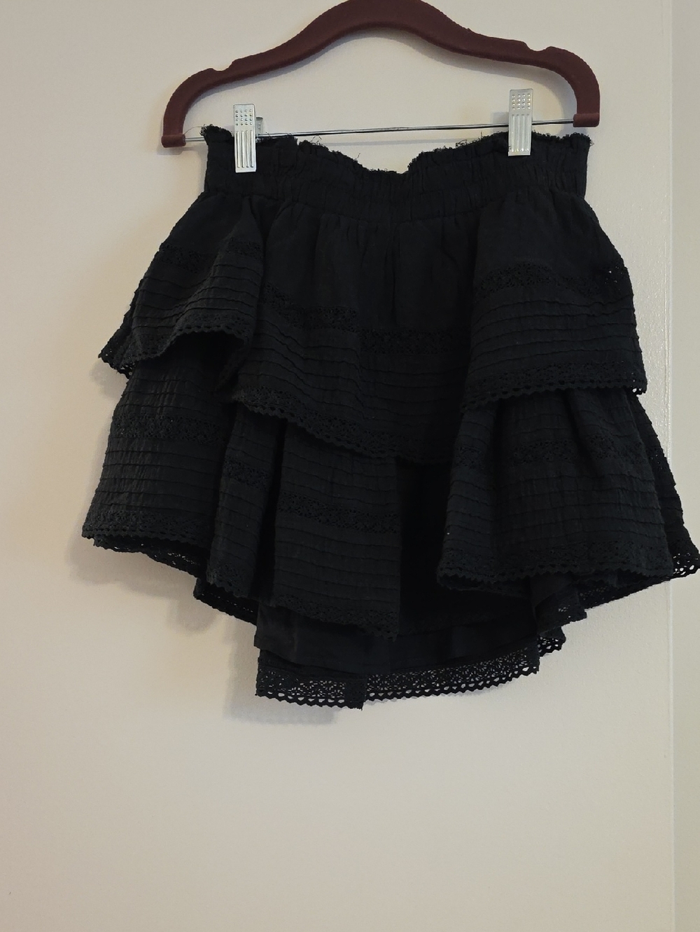 aerie Black Asymmetrical Tiered Ruffle Skirt